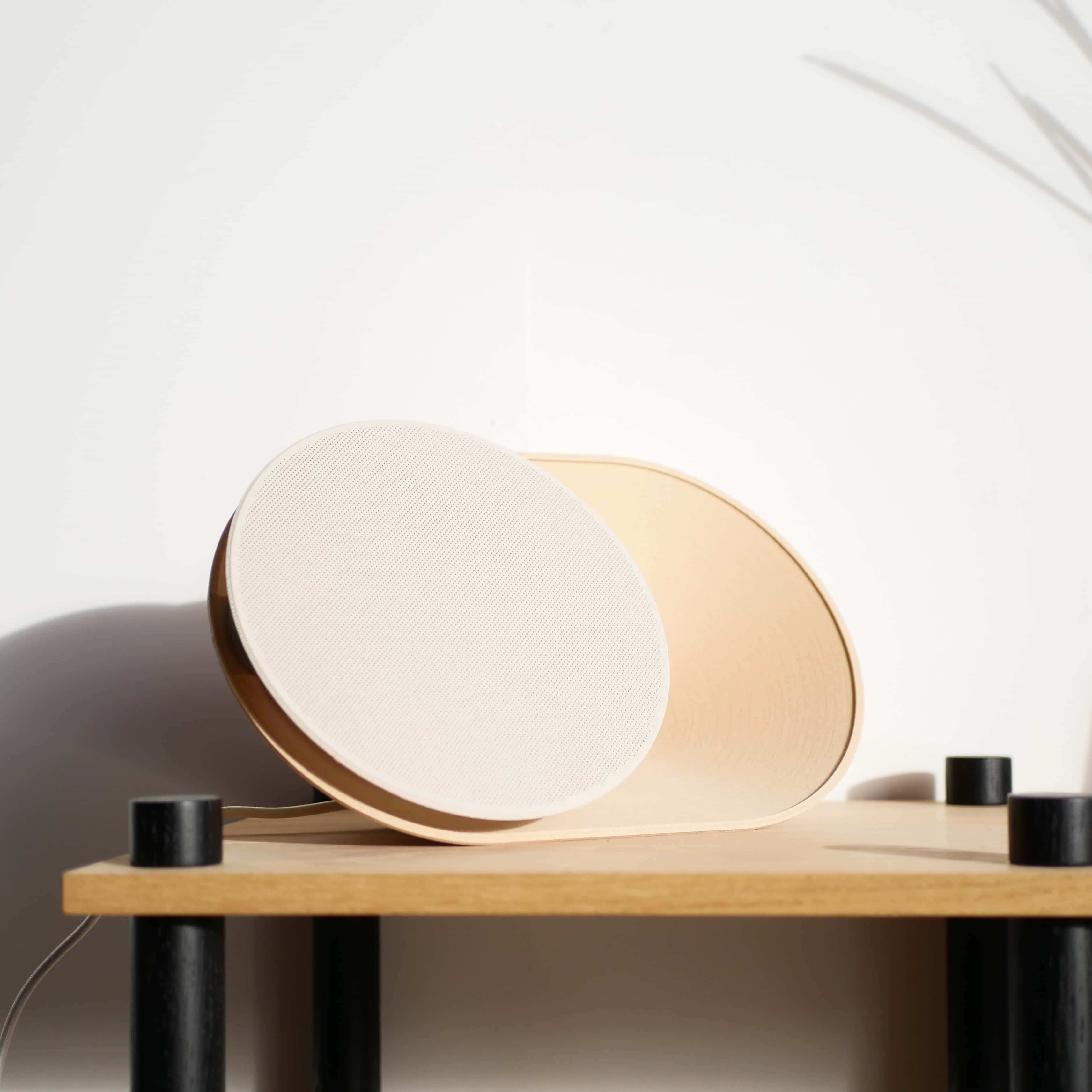 Wall and table light HALO 01