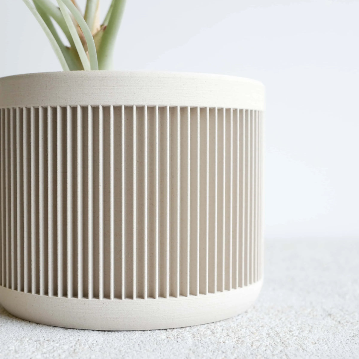 focus on the texture of the Japan wood planter Mist White