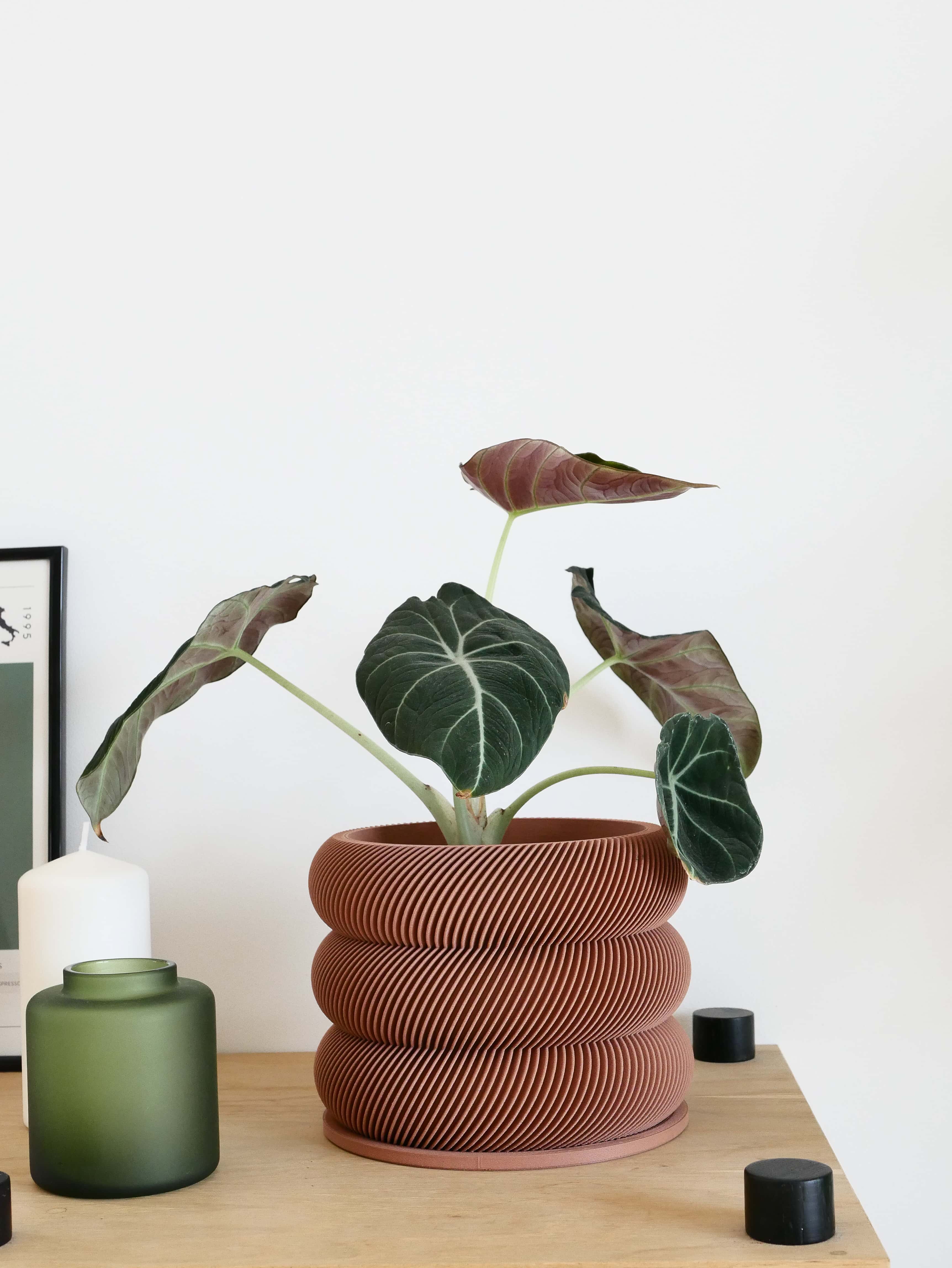 Unique wooden planter textured Kaki - Minimum design #color_terracotta