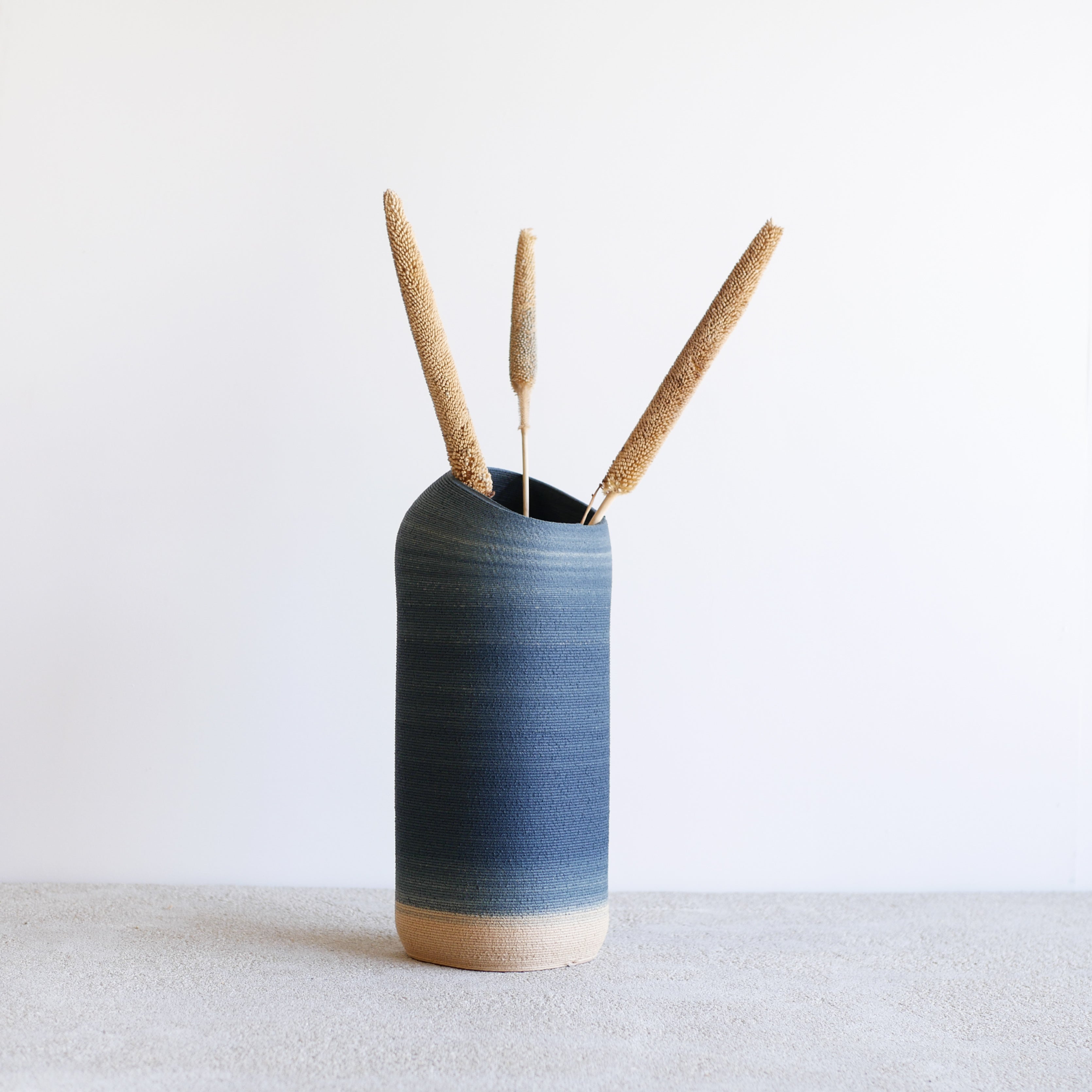 #minimumdesign Vase Dune #color_blue