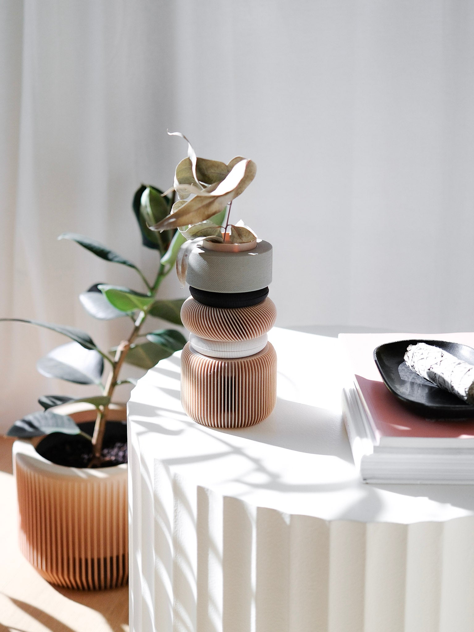 Modular vase Nu Cement green on a home decor Minimum design