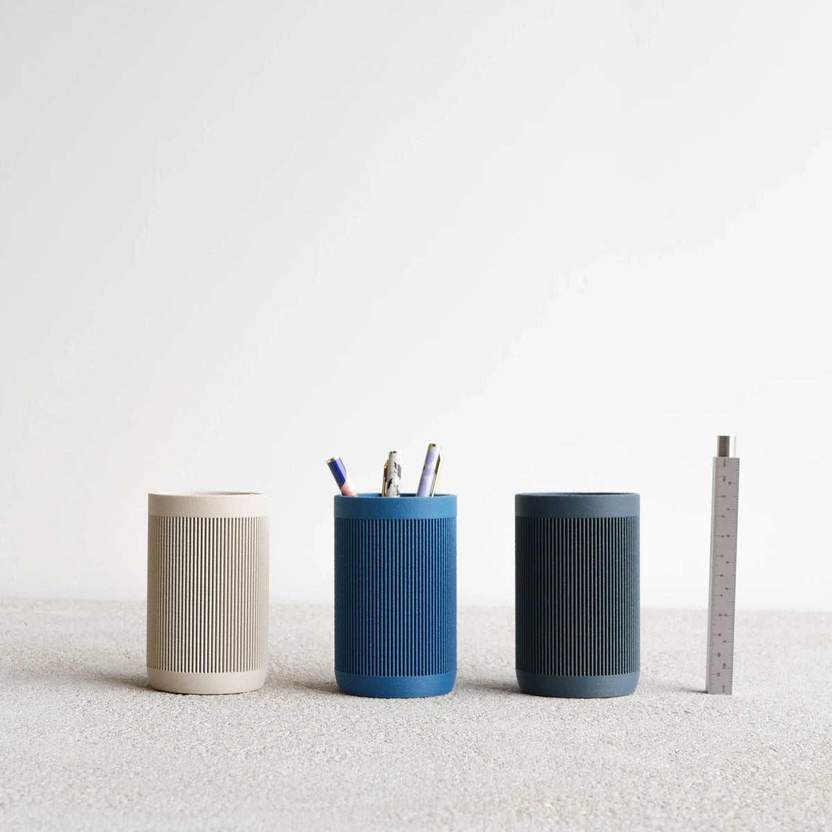 Japan Pen holder - Minimum Design