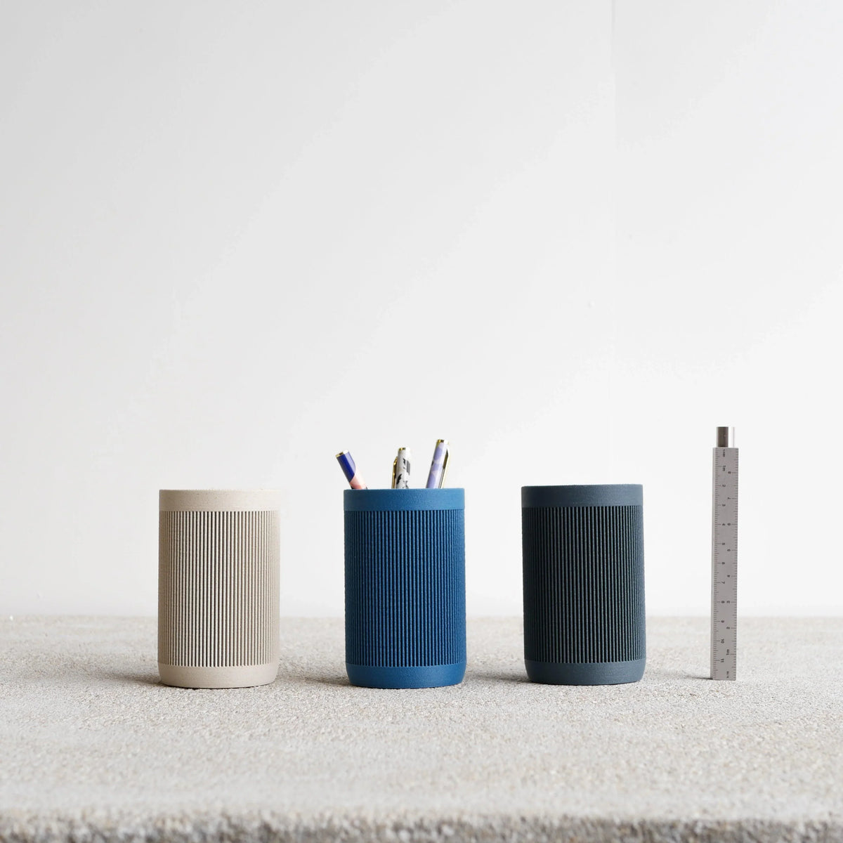 Japan Pen holder - Minimum Design