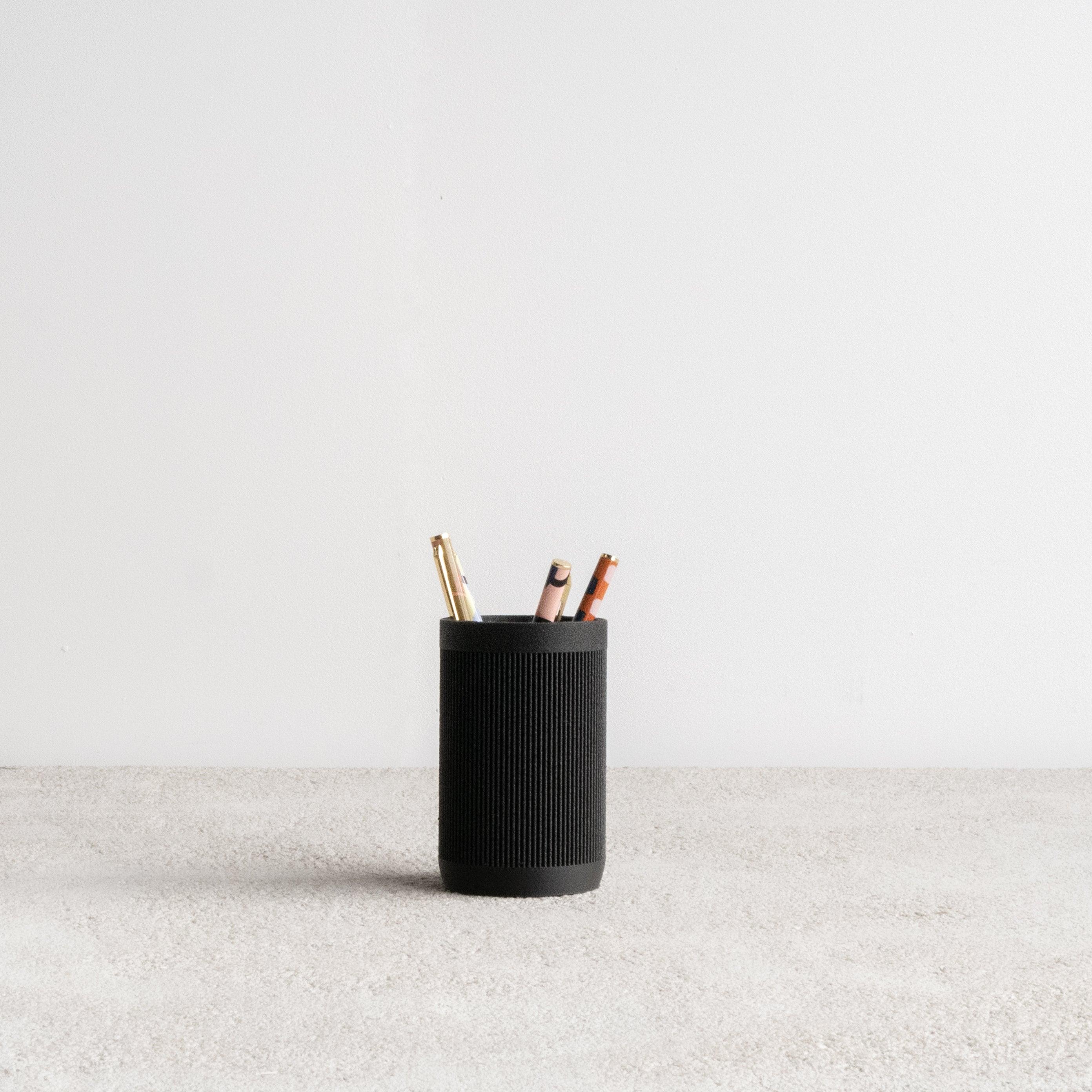 Japan Pen holder - Minimum Design