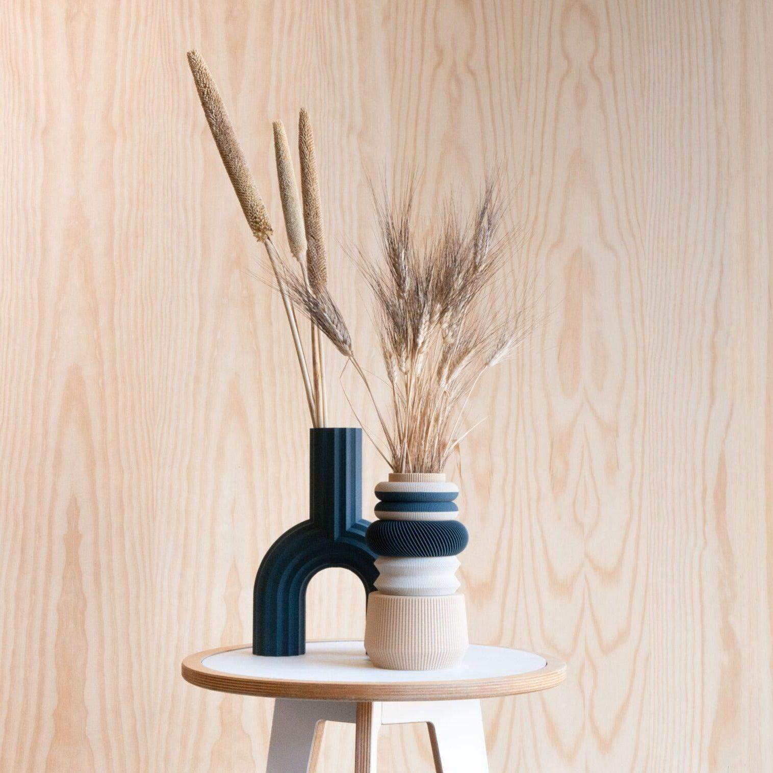 Modular Lagune Vase Dried Flowers