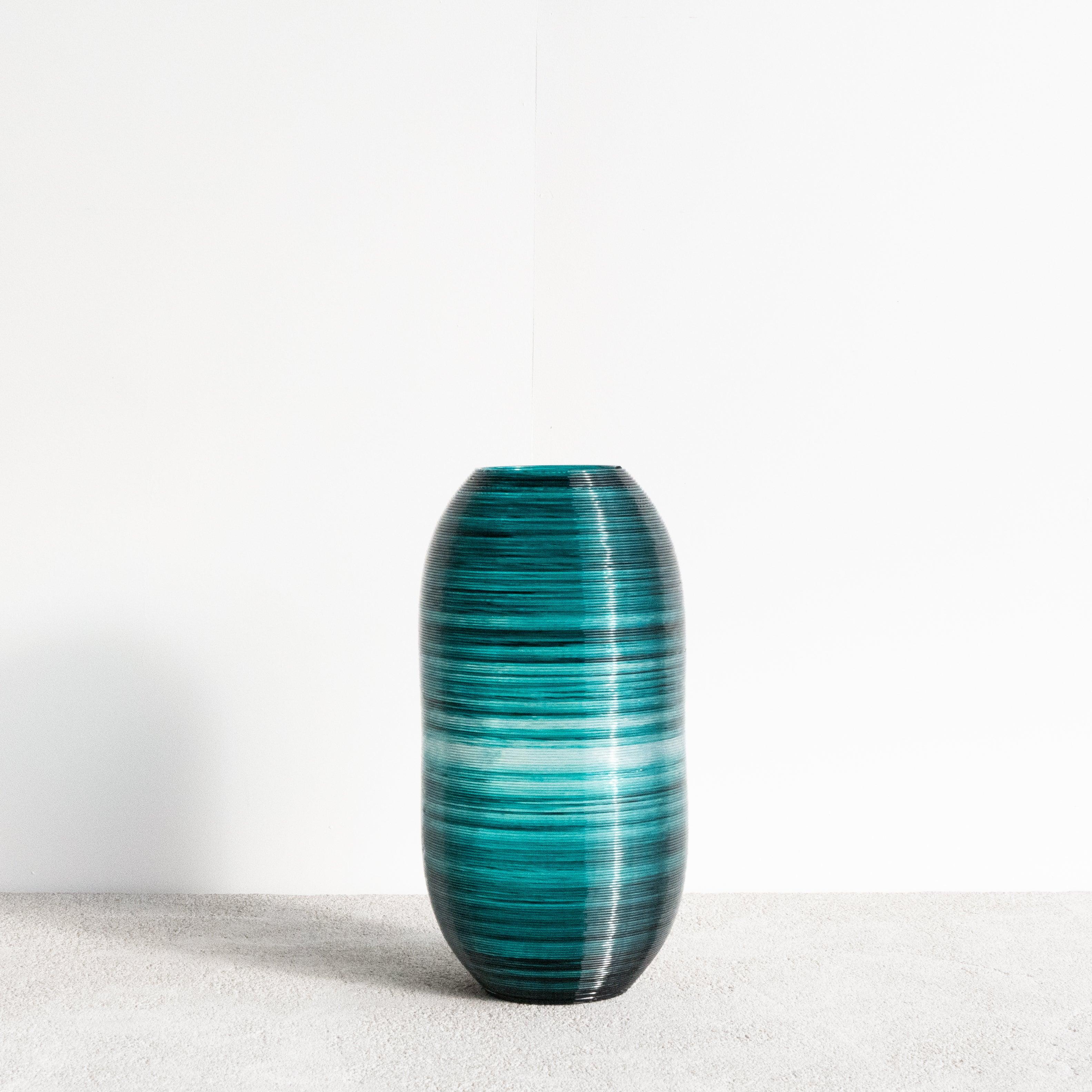 OCEAN Vase 01 - Minimum Design 