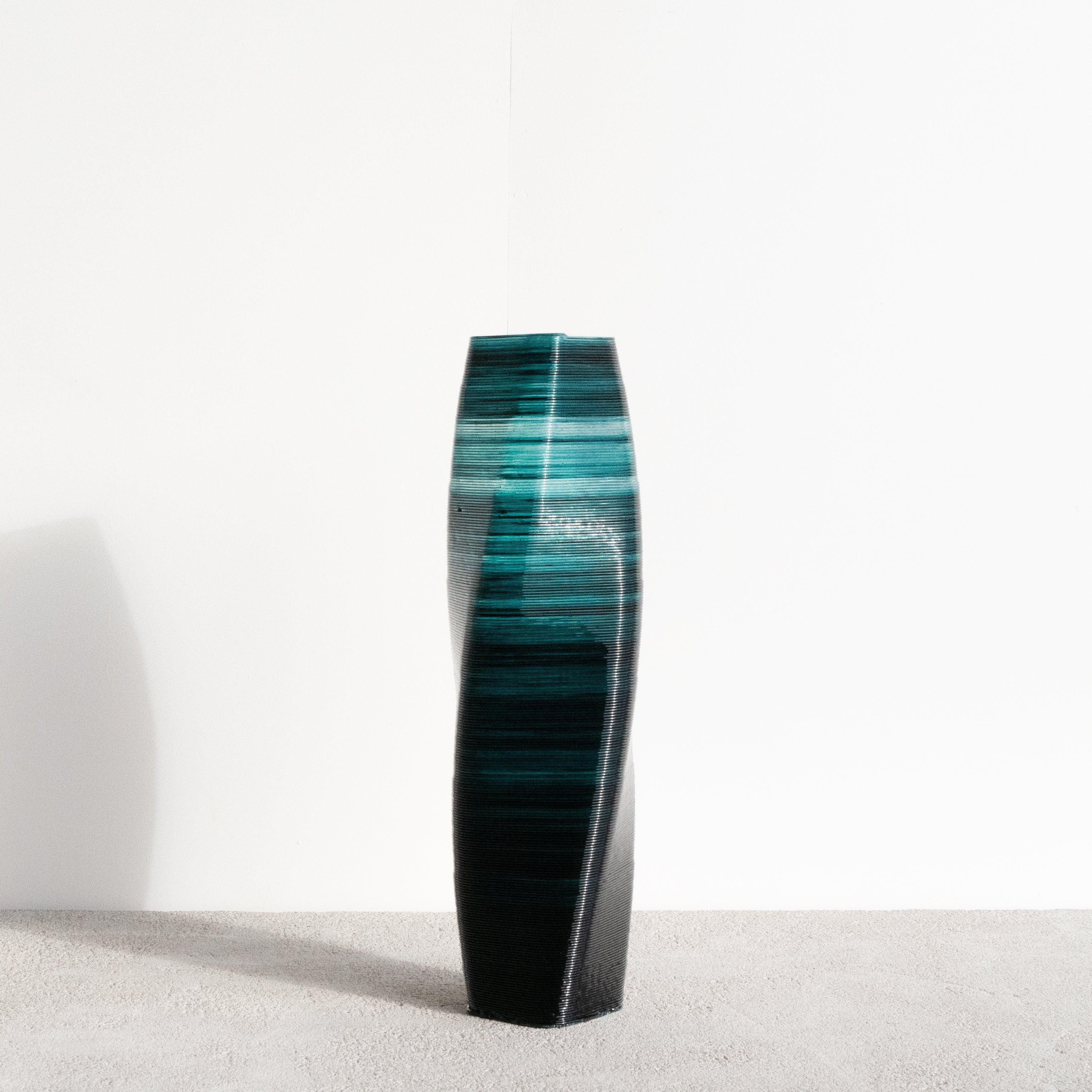 OCEAN Vase 02 - Minimum Design