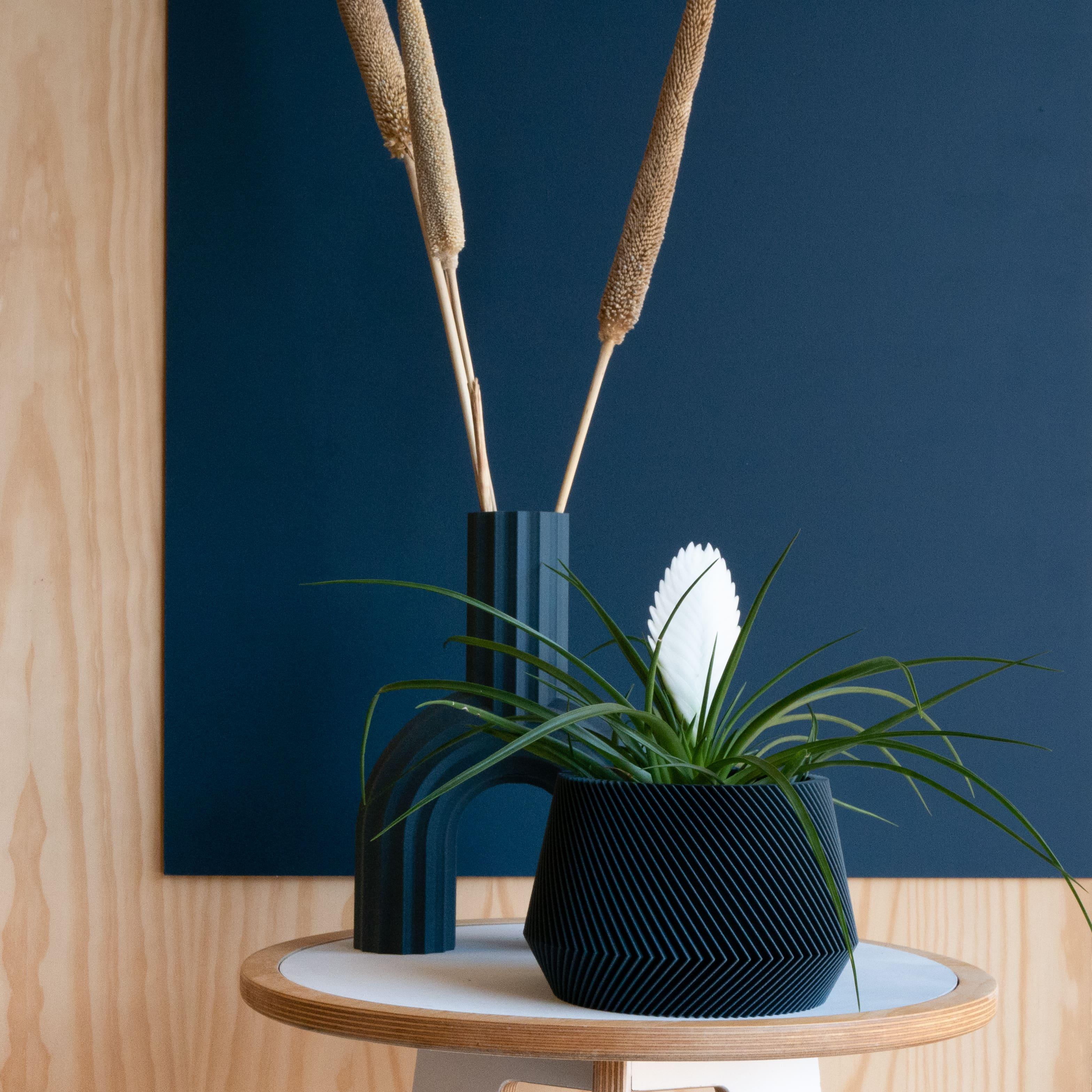 Oslo Indoor wooden planter - Scandinavian Japandi decor - Minimum design #color_blue