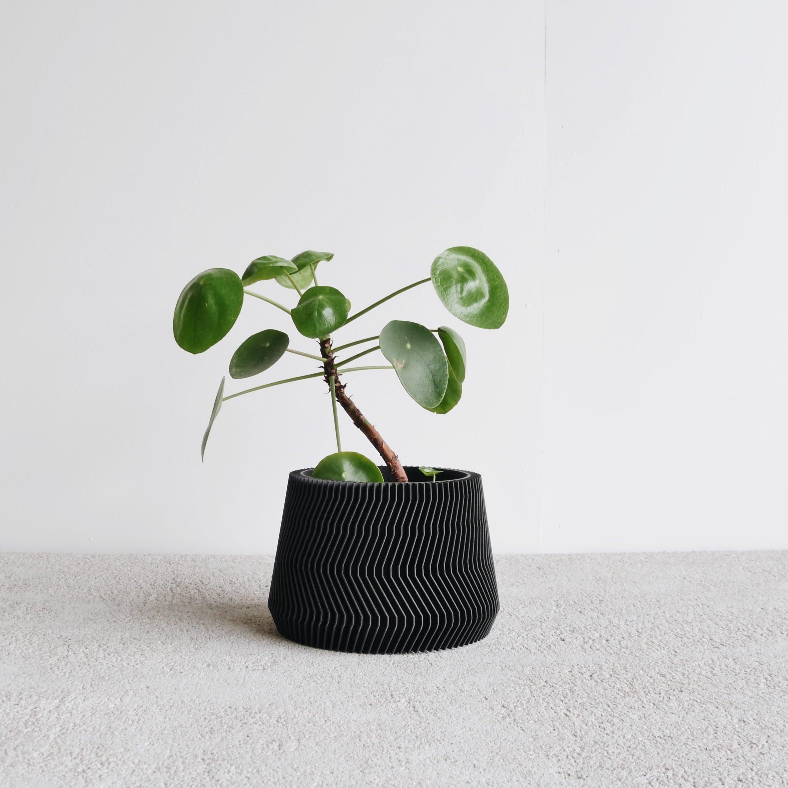 Black Savane Indoor planter #color_Black