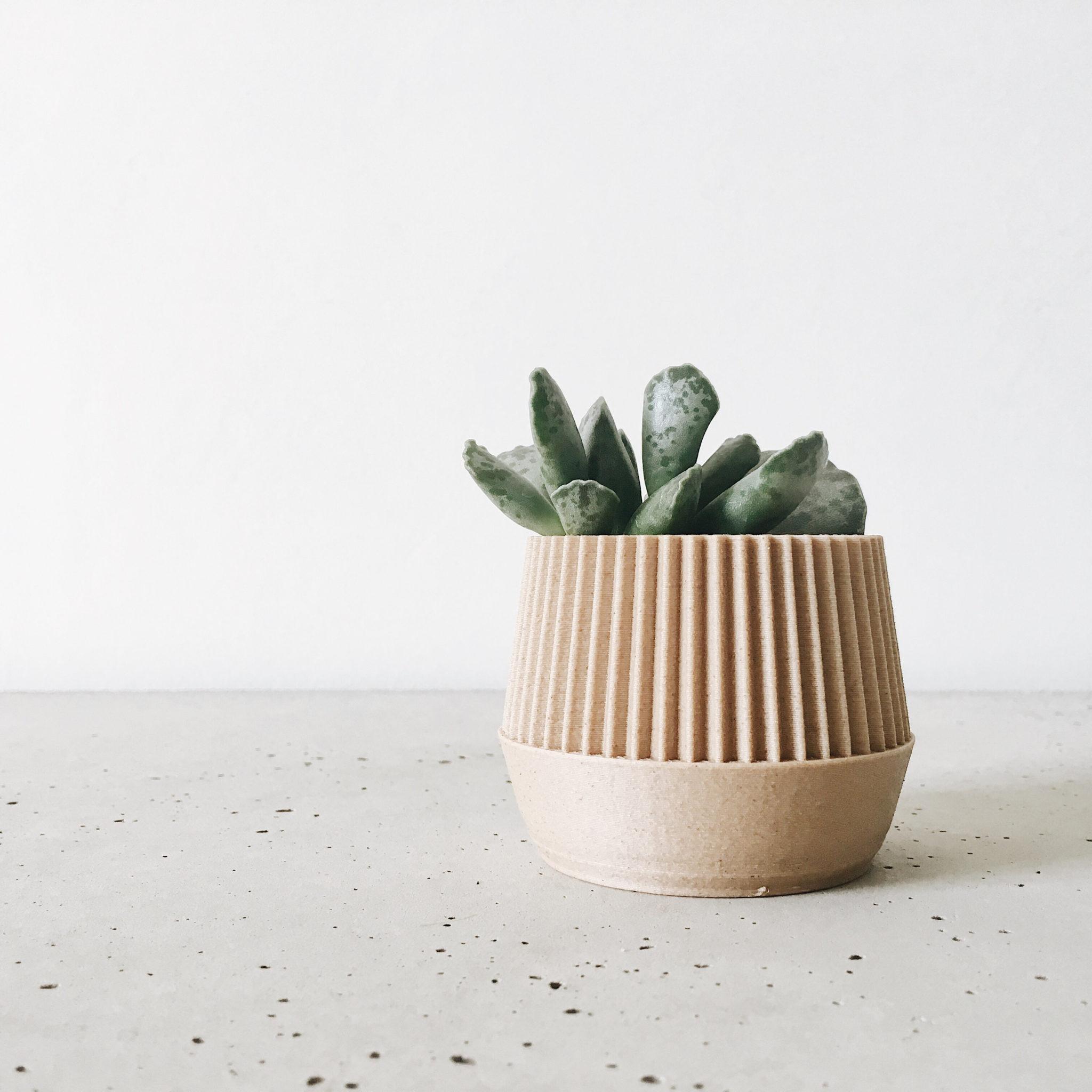 Set of 3 planters - Oslo Kobe Tokyo - Minimum Design