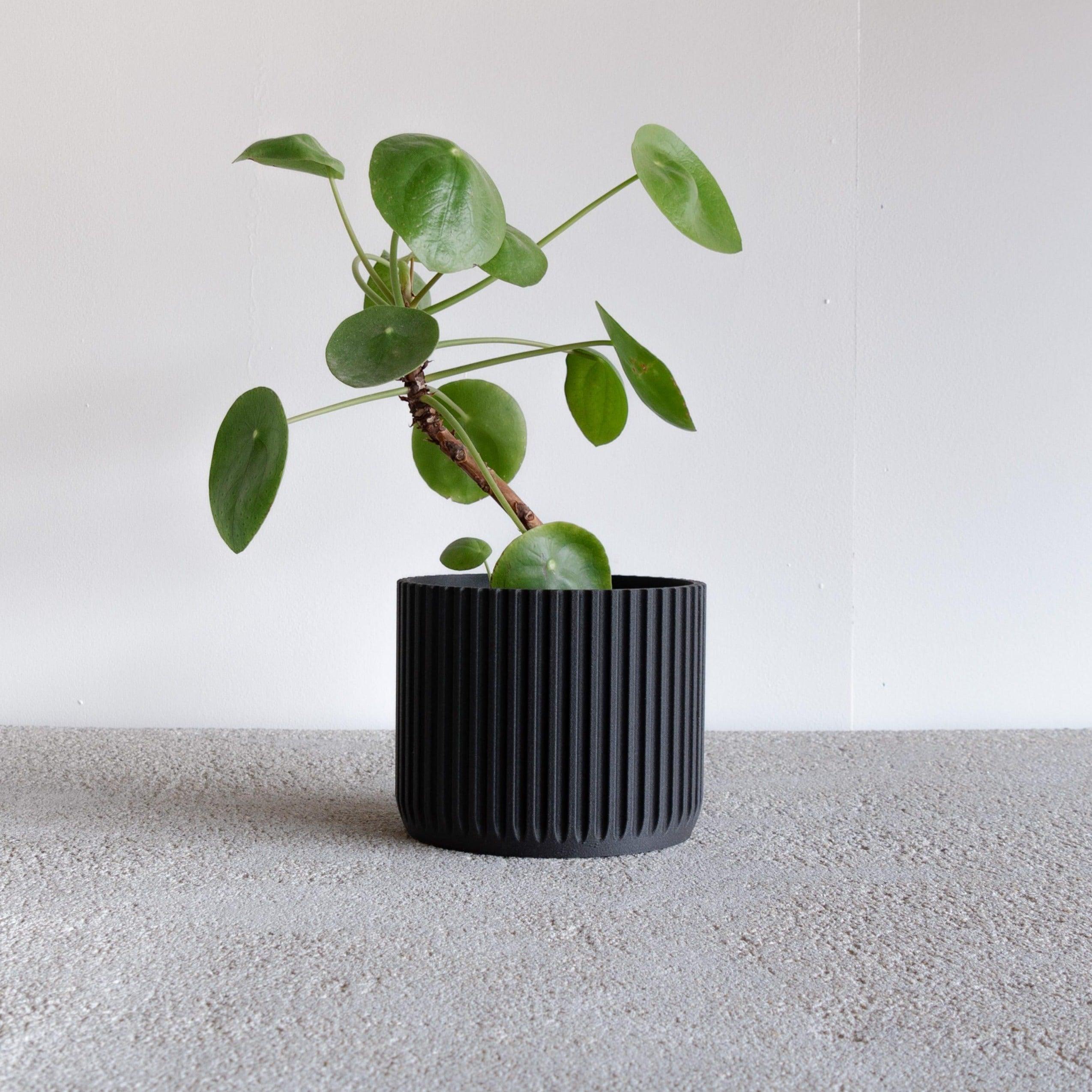 Black Stockholm planter