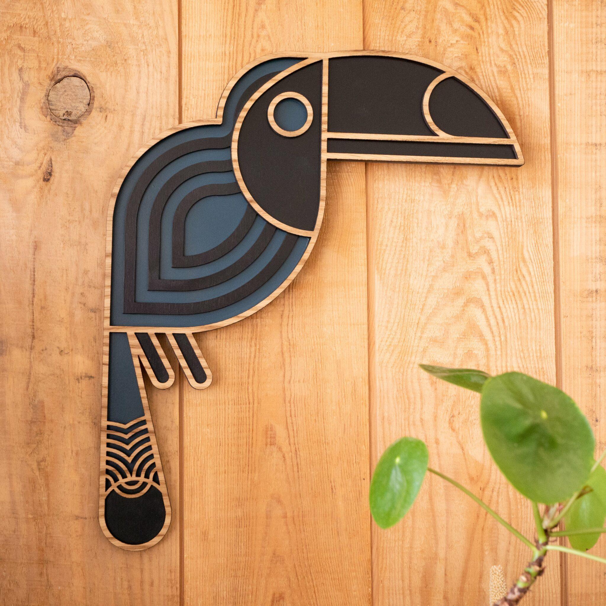 Toucan wall decor