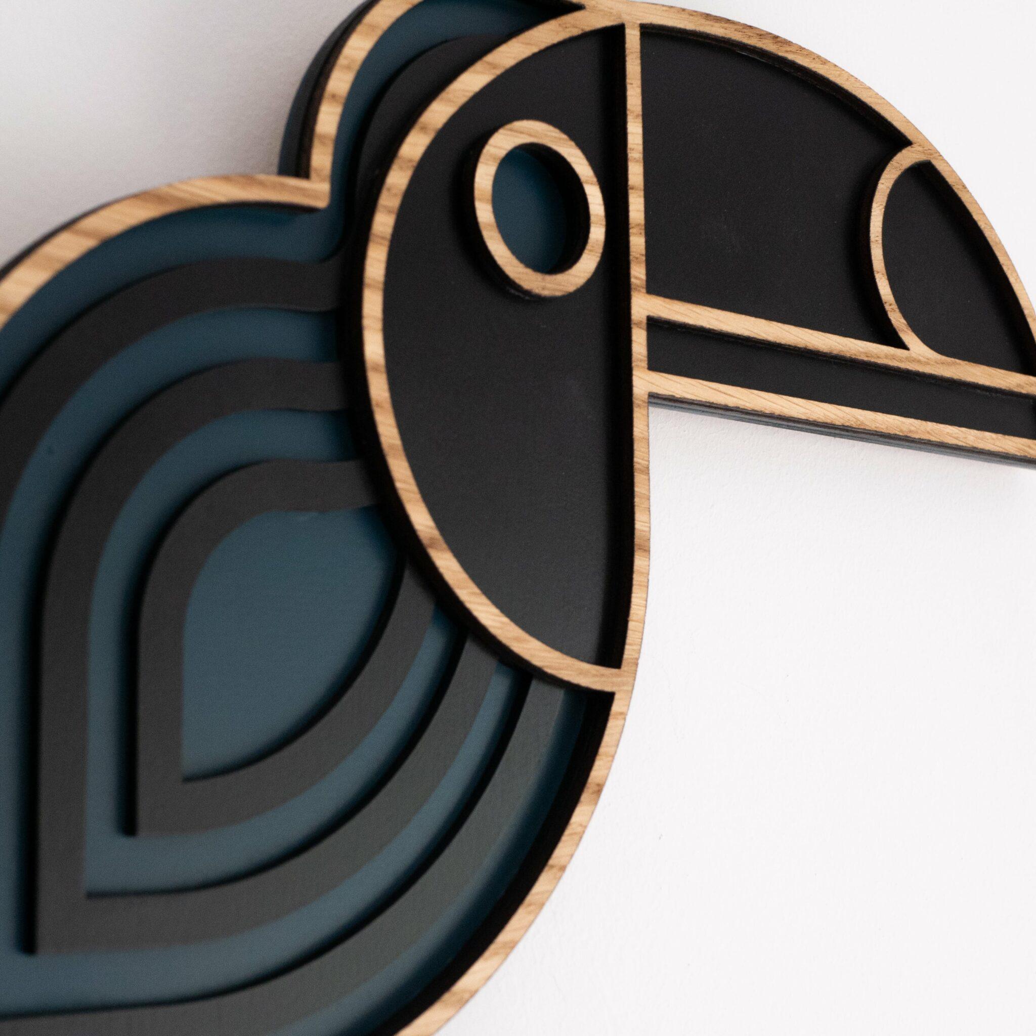 Toucan wall decor