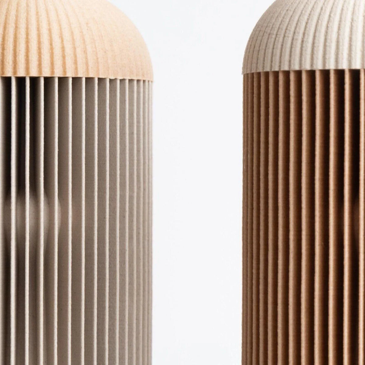 Zoom on the details of the ONDE Vase - Minimum Design
