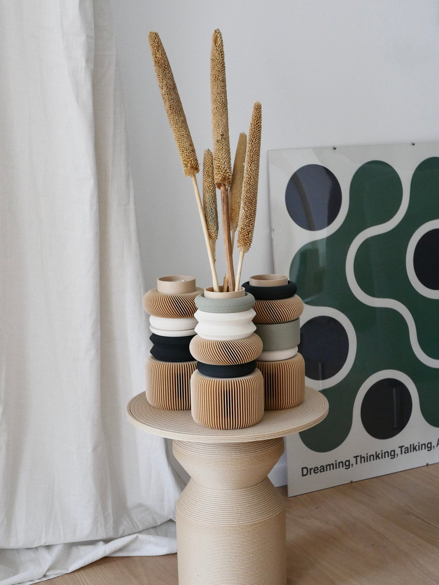 Modular Vase NU Olive Green Lifestyle view Minimum design