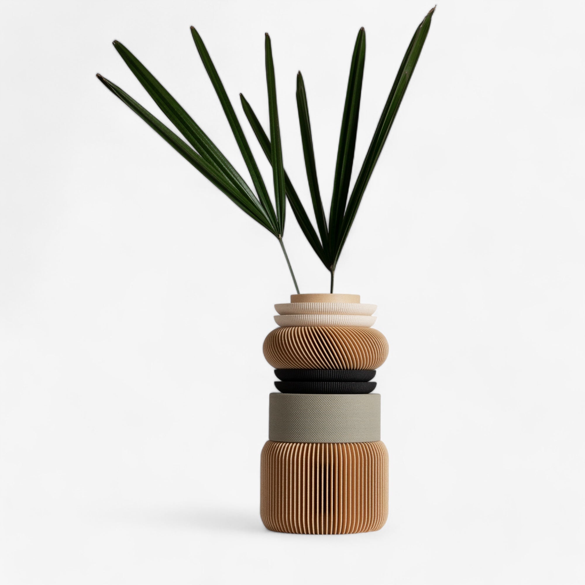 Modern Minimalist Decor - Nu Vase in Olive with Wood Texture"
The Nu Vase in olive, highlighting its natural wood texture. Perfect for minimalist and Scandinavian decor, this vase brings a warm, organic feel to any room