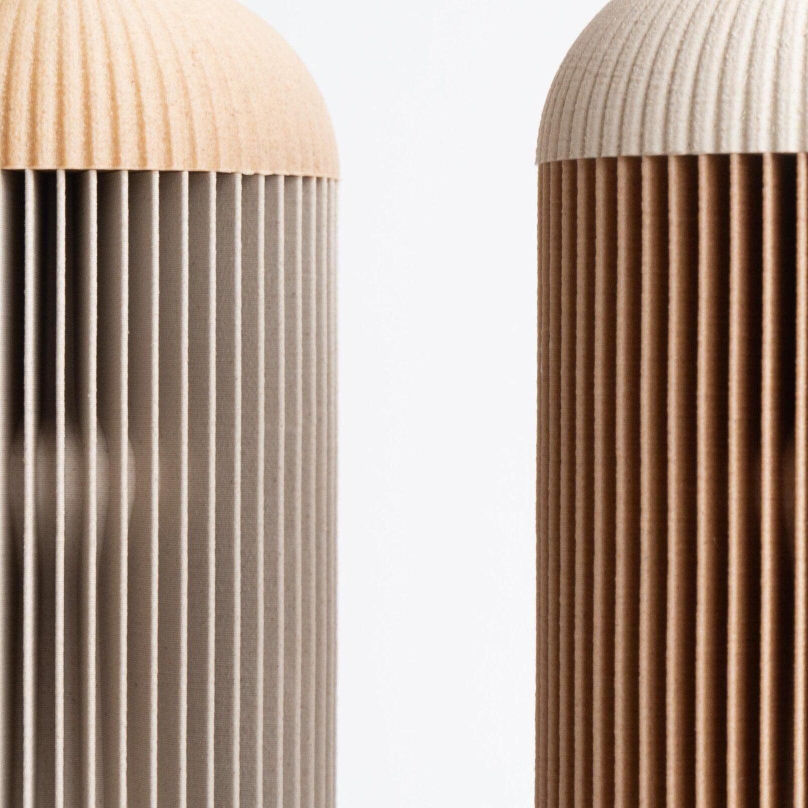 Zoom on the details of the ONDE Vase - Minimum Design 